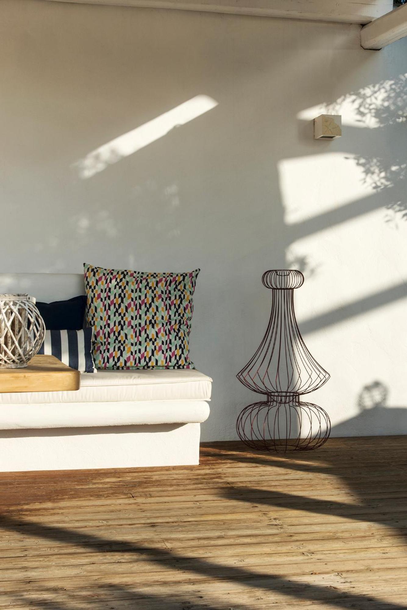 Amelia Collection