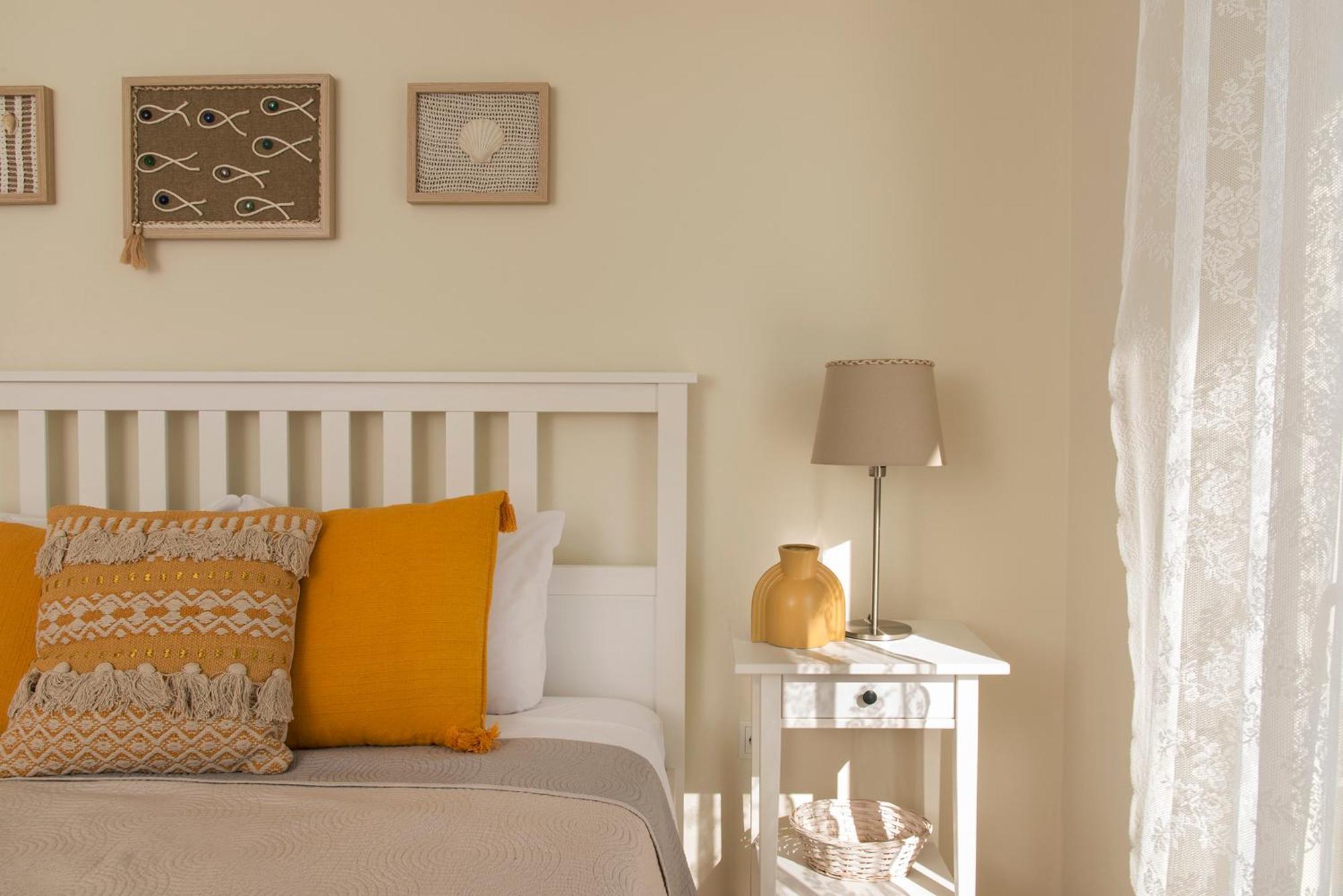 Amelia Collection * Arkitsa