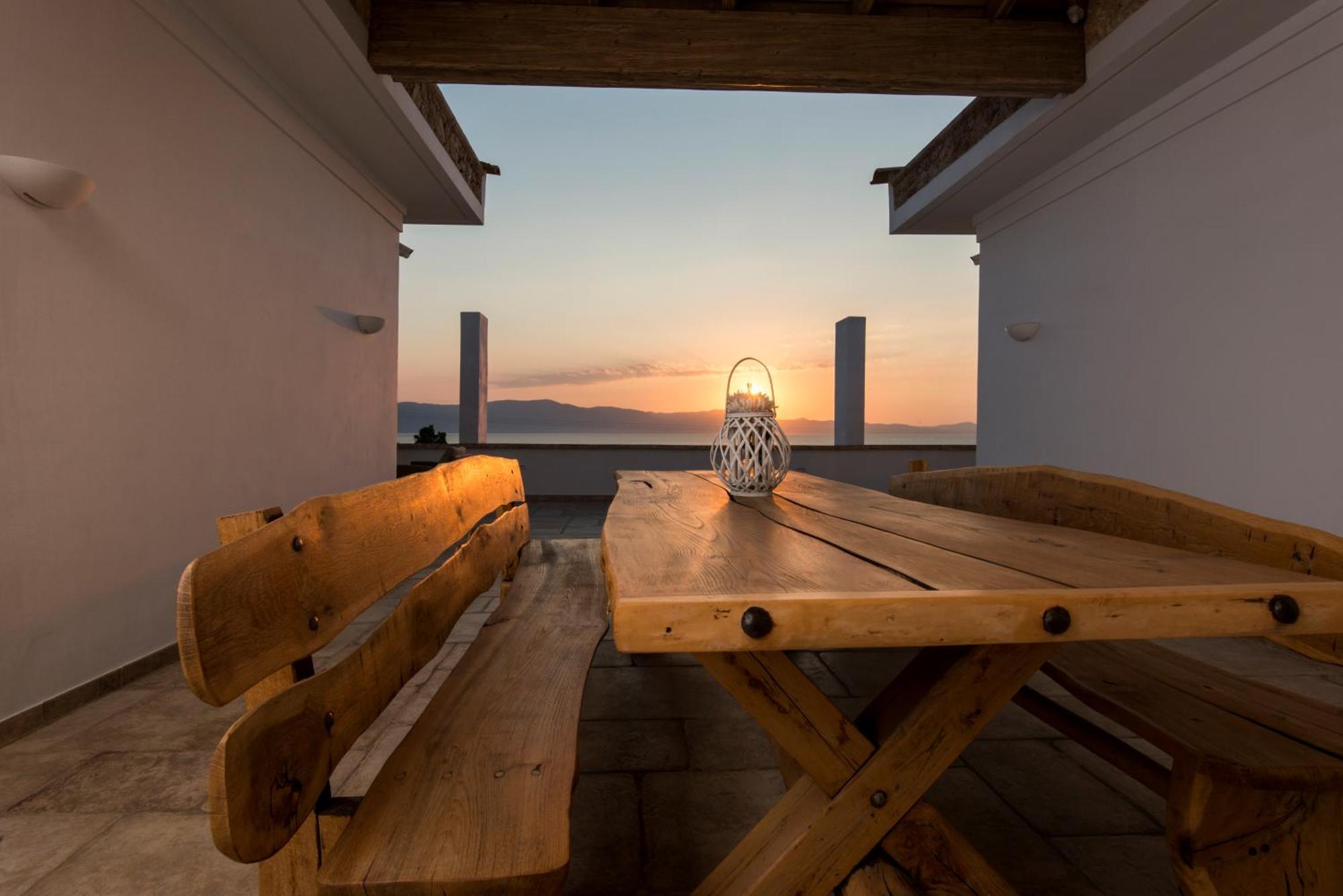 Amelia Collection Apartment Arkitsa